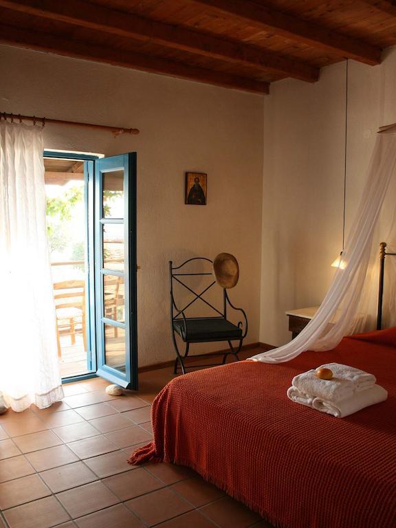 Skites Hotel Bungalows Ouranoupoli Rum bild