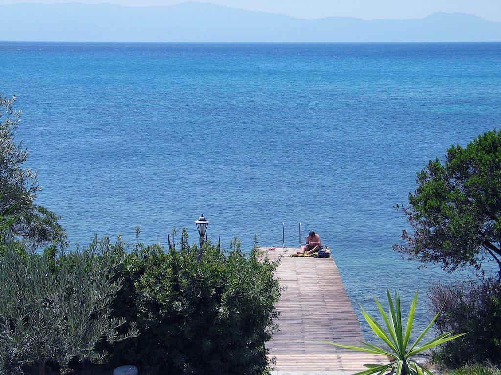Skites Hotel Bungalows Ouranoupoli Exteriör bild