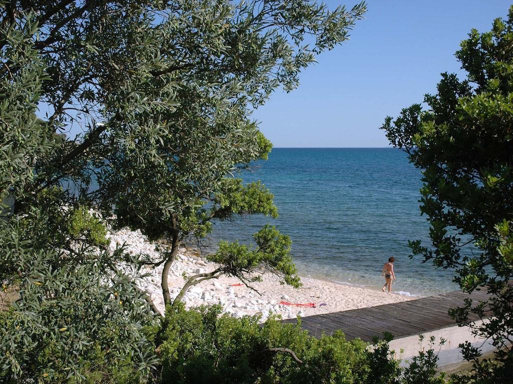 Skites Hotel Bungalows Ouranoupoli Exteriör bild